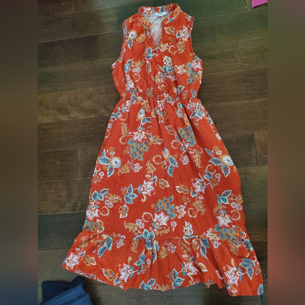 Croft &Barrow orange Dress size Medium. Pass knee length 100% Rayon - Picture 2 of 5